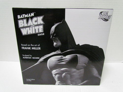 DC Direct BATMAN Black and White Statue by Frank Miller