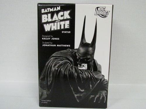 DC Direct BATMAN Black and White Statue by Kelley Jones