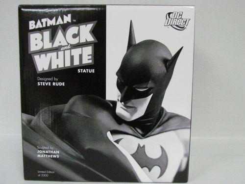 DC Direct BATMAN Black and White Statue by Steve Rude