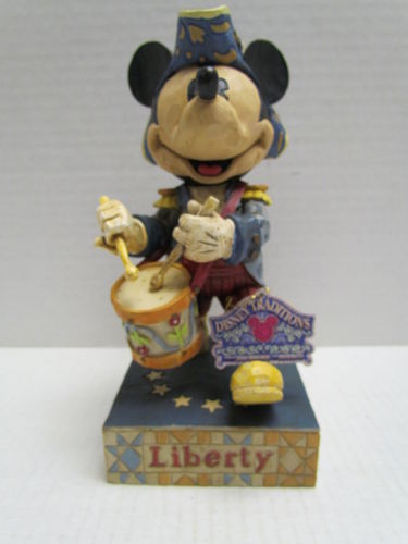 Disney Traditions Liberty's March 4004047
