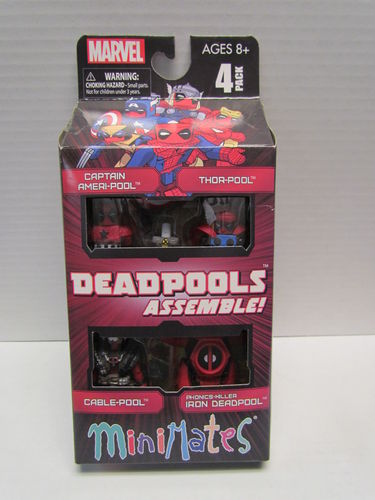 Marvel Art Asylum Deadpools Assemble! Figure