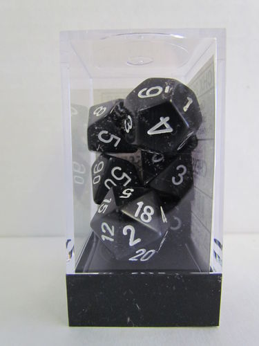 Chessex 7Ct Opaque Poly BLACK/WHITE Dice Set