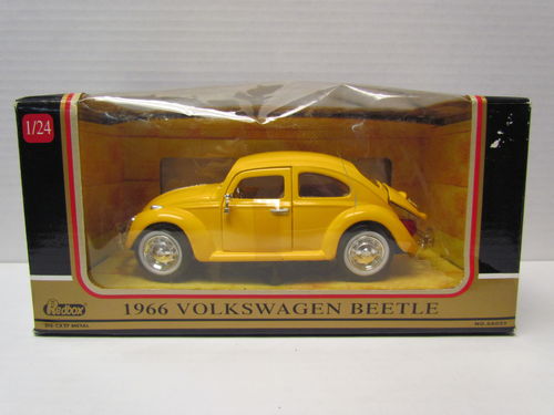1966 Volkswagen Beetle Yellow 1:24 Redbox Die-Cast