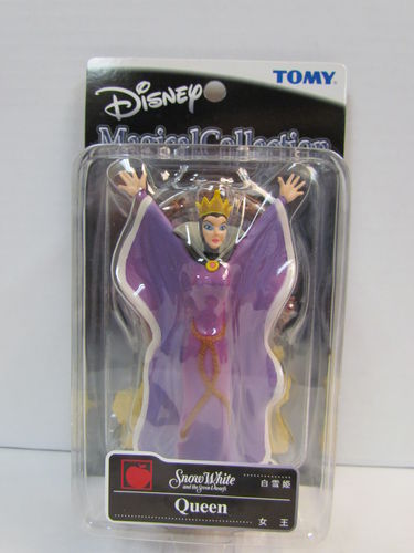 Disney Tomy Magical Collection #12 QUEEN Figure